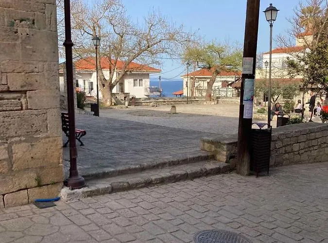 Aurora * Afytos