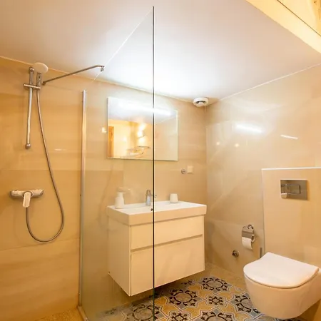 Apartament Aurora Afytos